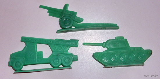Военная техника ( танк, катюша, пушка ).