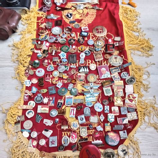 Значки ссср.