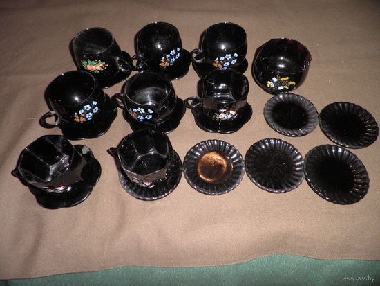 Наборы из цветного стекла для чая и кофе 22 предмета.С рубля.