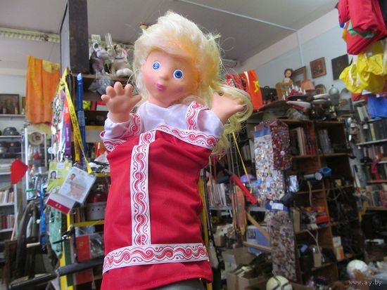 Кукла "ручная".
