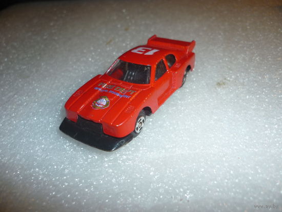 Модель авто Ford Capri Turbo. Старый Китай.