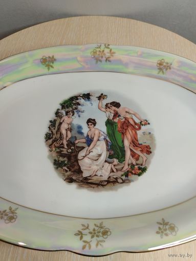 Все лоты с 1 Рубля. Огромное сервировочное блюдо. ГДР. Сюжет МАДОННА. КАХЛА. KAHLA.