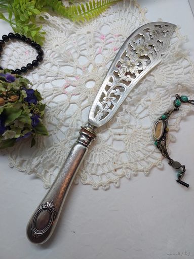 Сервировочный нож, ручка  СЕРЕБРО с 1 руб