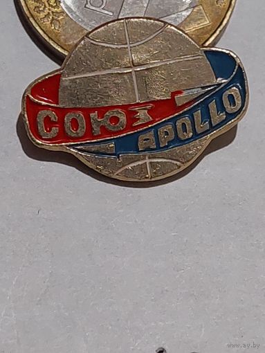 Значок " Космос "