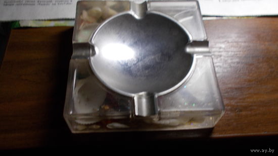 Пепельница с ракушками