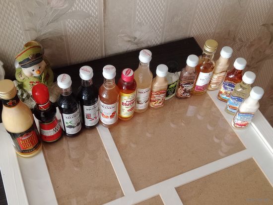 Коллекция флаконов