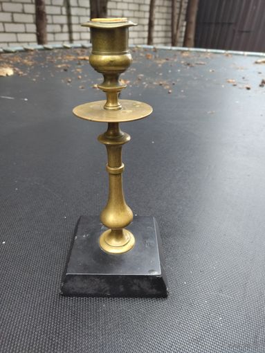 Подсвечник бронза