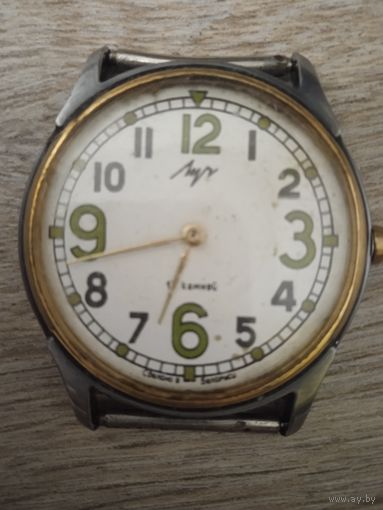 Часы механические ЛУЧ