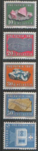 ШВЕЙЦ. М. 674/78. 1959. Минералы. ЧиСт.