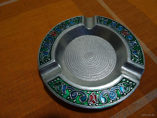 Пепельница СССР, алюминий, эмаль