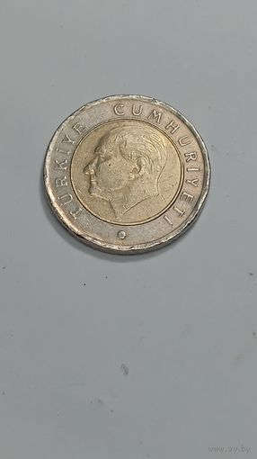 Турция 50 куруш  2010 года .