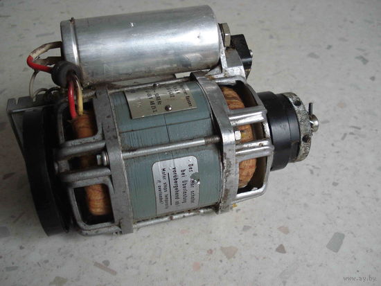 Электродвигатель 220 В с пусковым конденсатором и фильтром помех