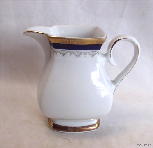 Сливочник Молочник Соусник Фарфор Винтаж Винтерлинг WINTERLING Бавария Германия 250 мл