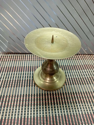 Подсвечник