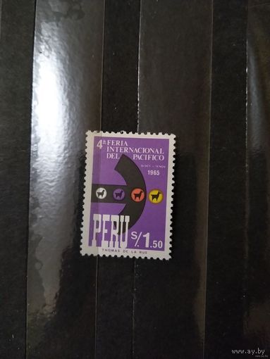 Перу 4 международный фестиваль пацифистов фауна собачки клей MNH** (3-1)