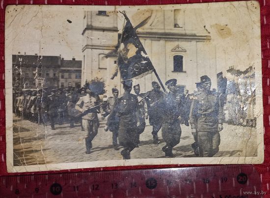 Фронтовое фото  ПОБЕДИТЕЛИ1944-45 (А38)