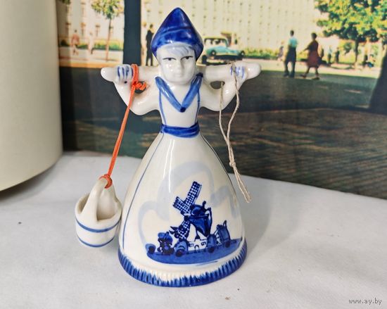 Статуэтка девушка с коромыслом