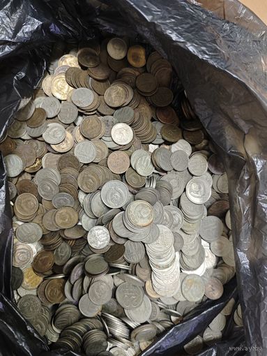 Монеты СССР. 4 килограмма. Много в хорошем состоянии