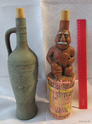 Бутылки. Северный Кавказ. Керамика. Отличное состояние. Цена за обе.