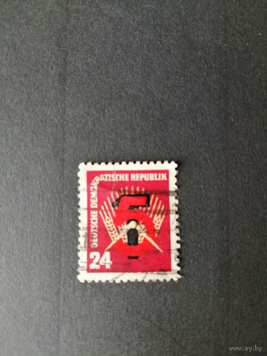 ГДР 1951 Марка "Пятилетний план развития" (гашение без клея) Mi.293 каталог 2.60 евро