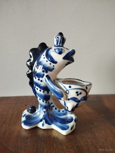 Статуэтка фарфоровая (подсвечник) Золотая Рыбка, Гжель