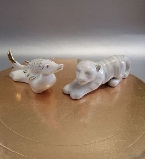 Статуэтки одним лотом ТИГРЕНОК ПЗХК , ОСЕТР МФФЗ