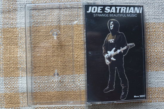 Аудиокассета Joe Satriani – Strange Beautiful Music (2002)