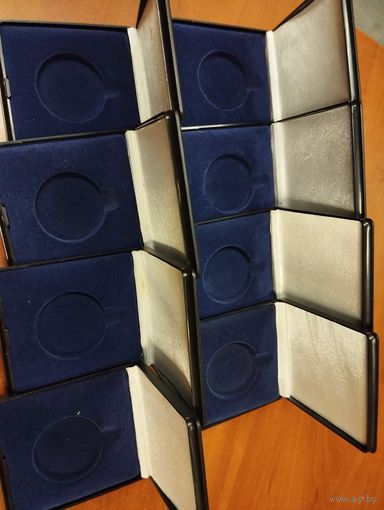 Футляр, коробка, от первых монет НБРБ. 8 штук. Цена за всё.