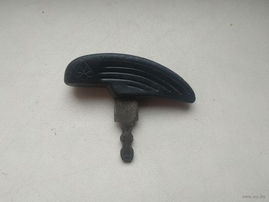 Оригинальный ключ замка зажигания для мотоцикла Pannonia/Паннония 250 (Венгрия). Подходит для всех моделей мотоцикла: De Luxe, TLT, TLF, TLD, TLB, а также T5.