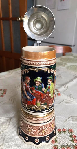 Кружка пивная с потайным дном