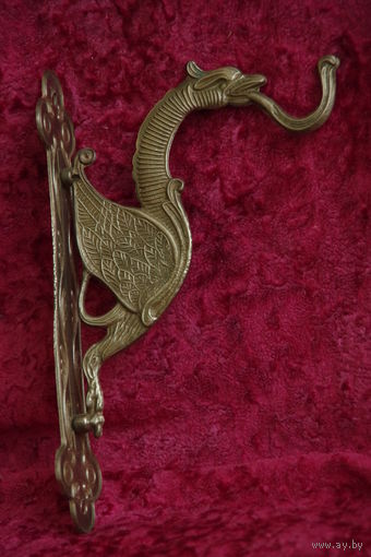 Вешалка - крючок латунный ( БОЛЬШОЙ )   ( высота 22 см , ширина 5 см , глубина 15 см )