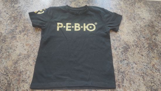 Майка студии РЕВЮ. Купили и 2 раза носили. На рост 116 свободна. Хлопок. Длина 42 см, ПОгруди 33 см.