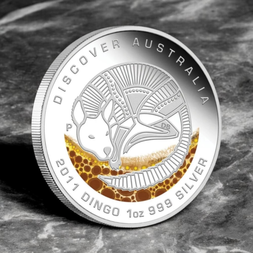 Австралия 1 доллар 2011г. "Динго". Монета в капсуле; деревянном подарочном футляре; номерной сертификат; коробка. СЕРЕБРО 31,135гр.(1 oz).