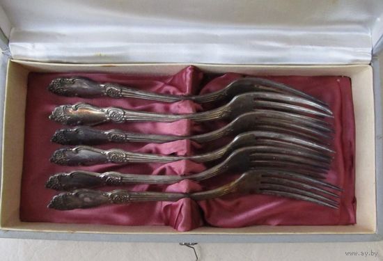 Все лоты с рубля.Вилки набор в оригинальной коробке,мельхиор,СССР.