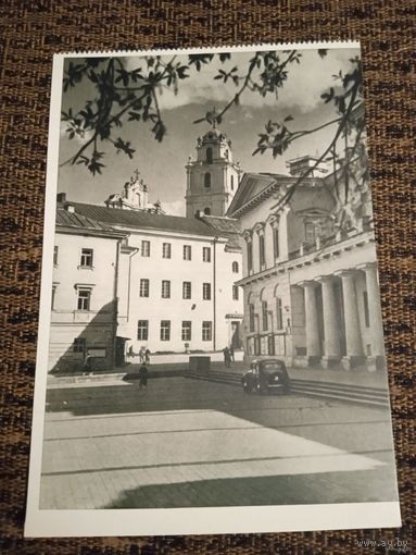 Вильнюс.На площади Кутузова.
