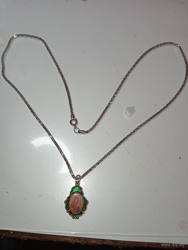 Образок с цепочкой . С рубля