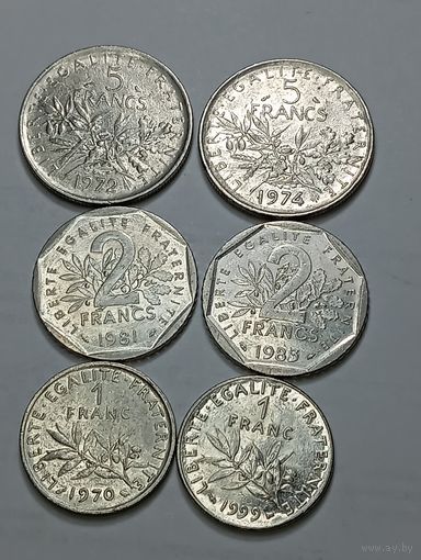 Франция  5 франков 1972,1974 года , 2 франка 1981 и 1983 года , 1 ыранк 1970 и 1999 года .