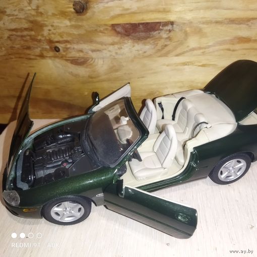 Модель JAGUAR XK 8.Тайланд.1/18.