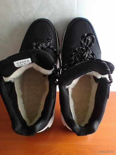 Кроссовки Мужские Зимние - Размер 45.