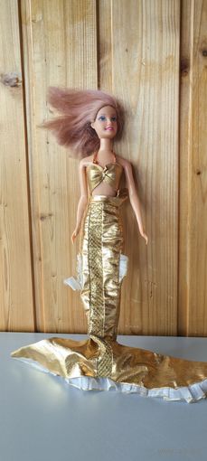 Игрушка пластмассовая "Barbie"???