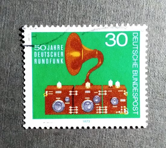 Марка Германия 1973 год 50 лет немецкому радиовещанию