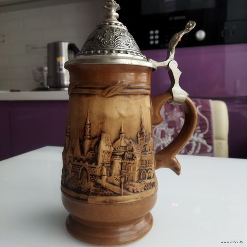 Большой пивной бокал " Прага" Керамика. Пьютер. Барельеф. Винтаж. 24х15х11 см.