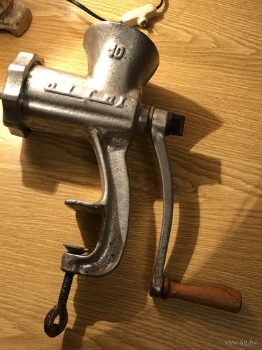 Мясорубка старинная ALFA 10 луженая эмаль