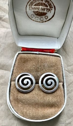 Серьги