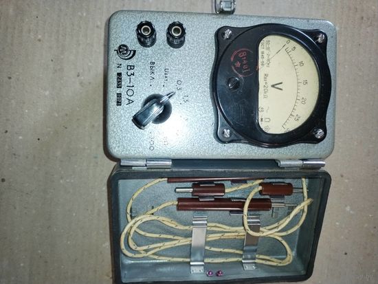 Вольтметр В3-10А.1971года.