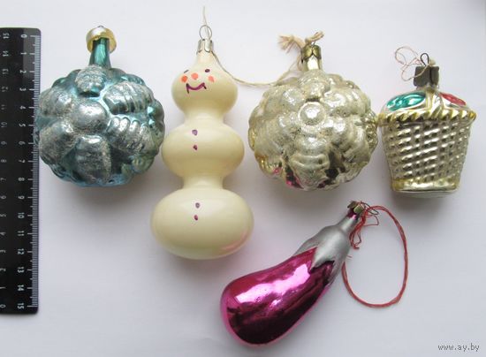 Все лоты с рубля.Елочные игрушки разные,СССР.