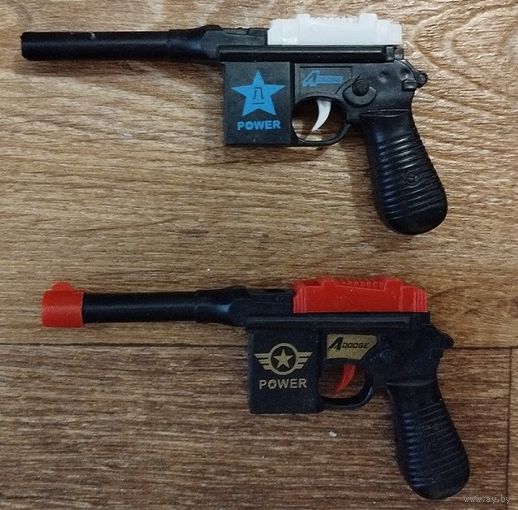 С1рубля!! Пистолетики.
