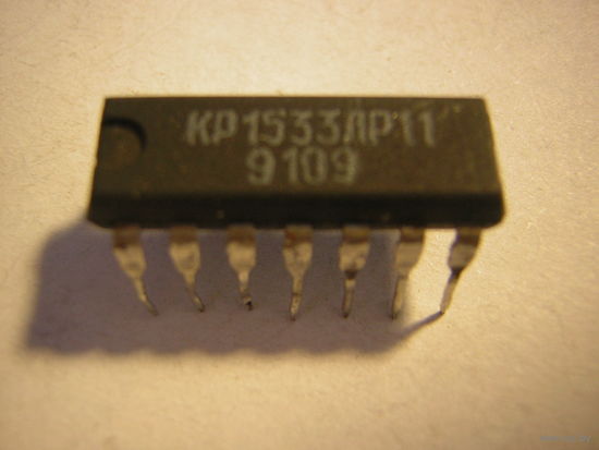 Микросхема КР1533ЛР11