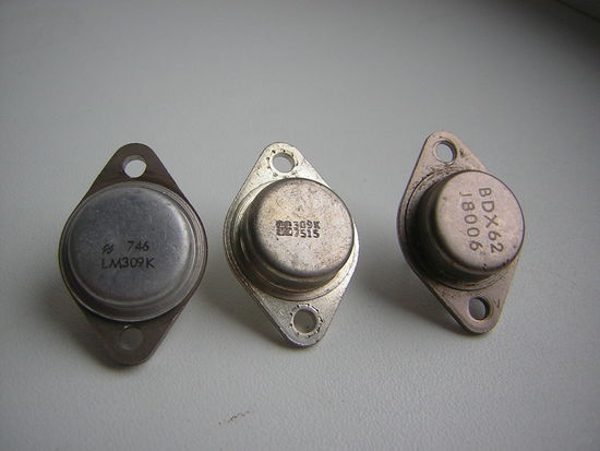 Транзистор LM309K , SG309K , BDX62 цена за 1шт