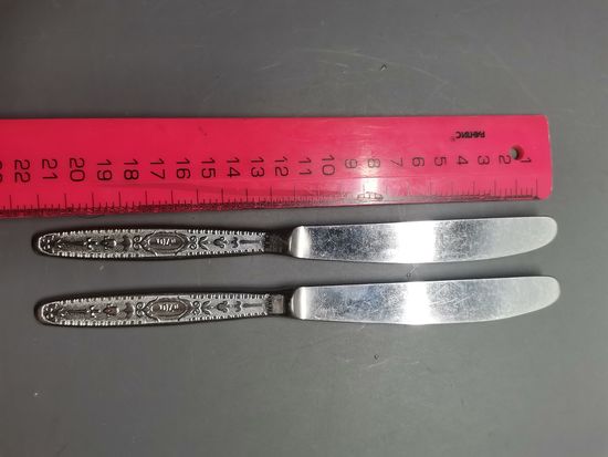 Нож столовый СССР (одним лотом).